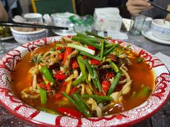 小南瓜烧奇猫儿-拈一筷子·宜宾江湖菜(十一街店)