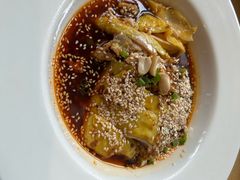 -渝信川菜 · 川味家常菜(财富购物中心店)