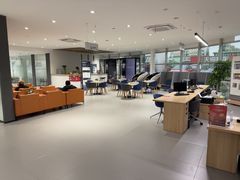 -上海冠松上汽大众4S店