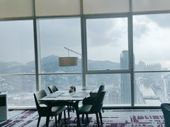 -大连星海皇冠假日酒店