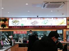 -南城香·饭香串香馄饨香(青年路店)