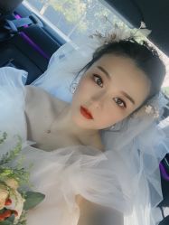 -乔伊婚纱