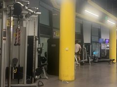 -发条鸭无人健身房(普陀中远两湾城店)