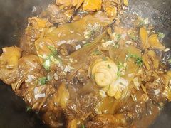 -咱屯子铁锅炖直营店(保利店)