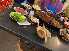 -岗上渣渣老火锅(两路口店)