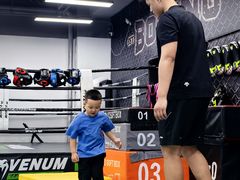 -拳力汇散打搏击泰拳俱乐部(绿地缤纷城店)