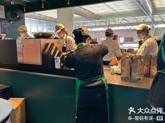 -星巴克(上海虹桥站2A检票口)