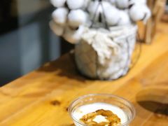 云端坚果-COTTON CAFE(德信·中外公寓店)