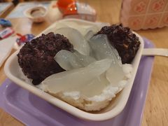 海底椰白雪黑糯米-满记甜品(苏州中心店)