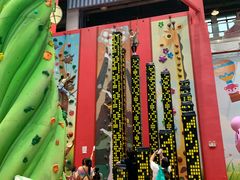 -蒙特利亲子乐园