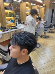 -CUTMAN男士理发