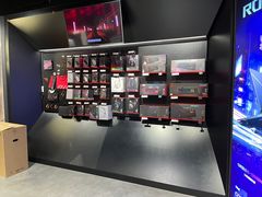 -ROG玩家国度(美罗城店)