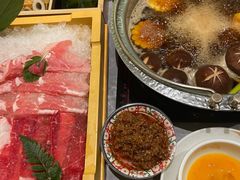 -一绪に寿喜烧(荟聚店)