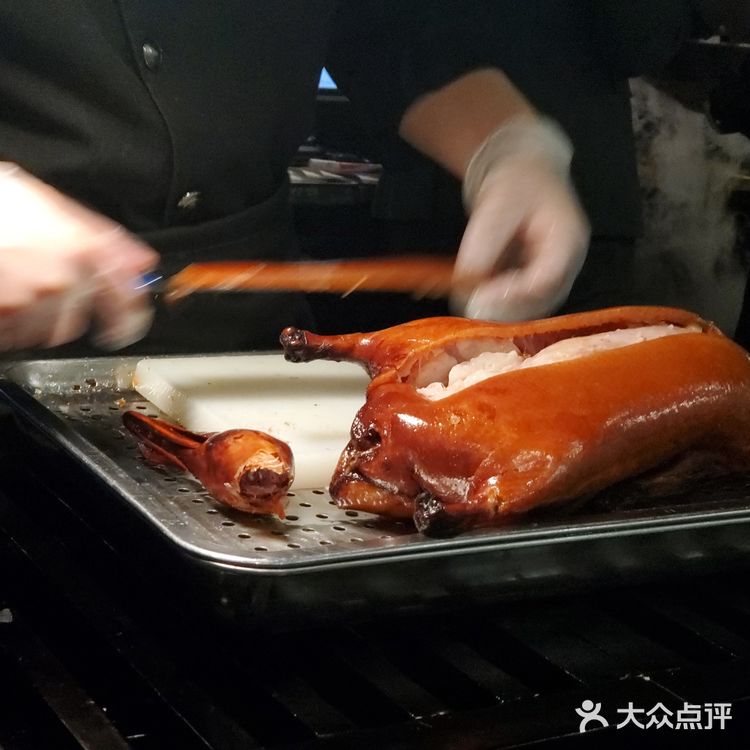 大悦城这烤鸭不错