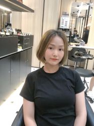 -HAIR CORNER