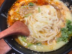 -麒麟风烤牛肉·云南烧烤小排档(丹凤街店)