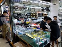 -赛格电子市场(华强北路店)