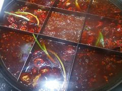 红汤锅底-仁虎老火锅(黄泥磅店)