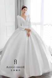 -艾朵婚纱