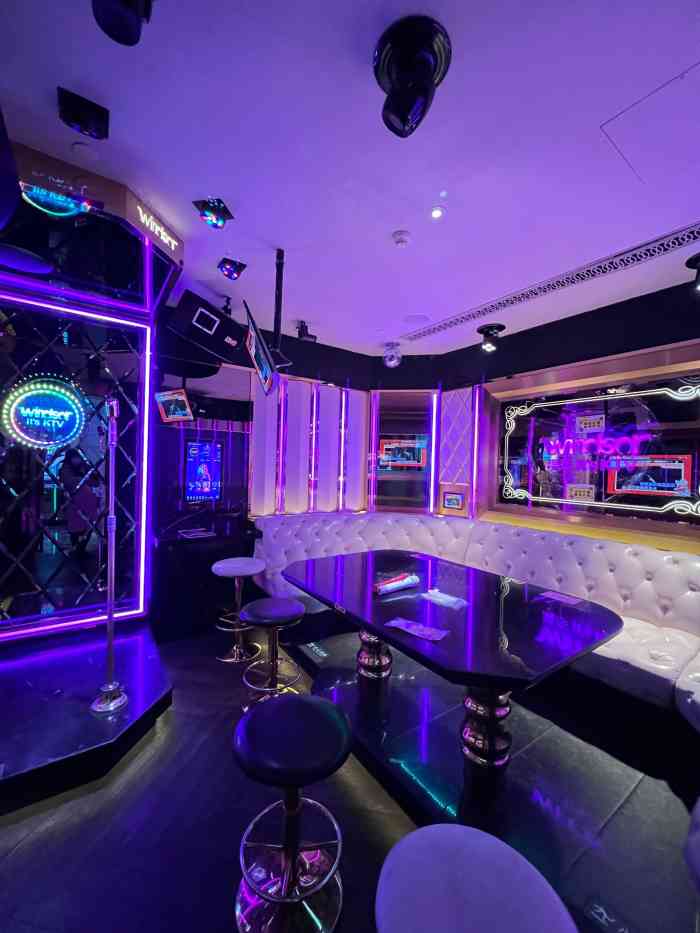 温莎ktv(淮海中路店)-"大众搜了一圈 温莎点评最高 妹妹生日定了.