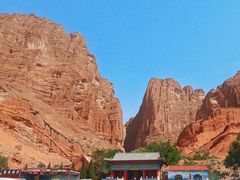 -天山神秘大峡谷