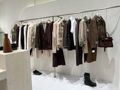 -Her Sight设计师女装集合店(静安华山路店)