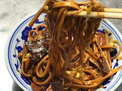 -珠宝街老左杂酱面馆