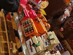 -VENCHI 闻绮(上海佛罗伦萨小镇店)