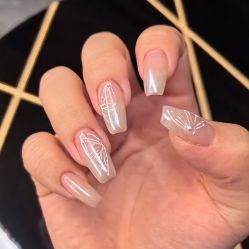 -U+nail优加专业美甲美睫