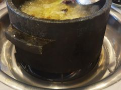 -鲁朗纳麦石锅鸡庄园