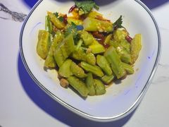 -徐记小怪兽肉蟹煲店(哈西万达金街店)