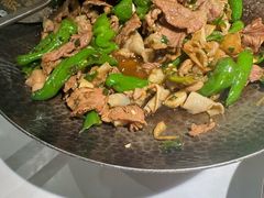 -费大厨辣椒炒肉(高铁吾悦广场店)