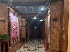 -皇宫大酒店