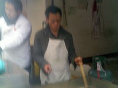 炸油条-李刚油条