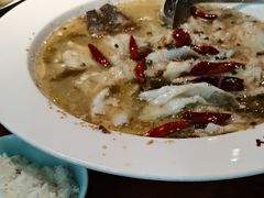 -鱼亨小鲜酸菜鱼(大信店)