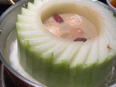 -得意咚瓜·顺德鱼生·冬瓜火锅(深圳首店)