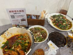招牌鲜辣蟹-辣螃铠盆盆蟹大排档(总店)