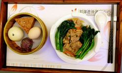 -莉泽月子中心(凯旋江景店)