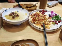 -小六汤包砂煲菜(文景路店)