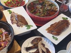 -正德楼果木烤鸭·渔家菜(东港店)