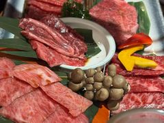 -炼火烤肉店
