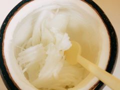 -志龙皇冠吃货椰子铺