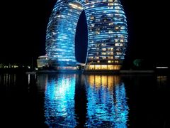 -湖州太湖旅游度假区-月亮广场