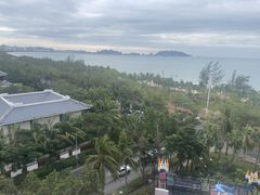 -三亚湾海居铂尔曼度假酒店