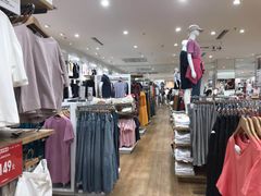 -优衣库(东莞东城万达广场店)