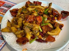 -巧克力渔家.小船海鲜胶东菜(万平口店)