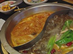 -沸炉重庆老火锅(军事博物馆店)