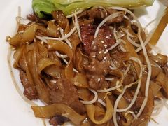 干炒牛河-茶港·点心·啫啫煲(范湖万达广场店)