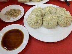 三鲜包子-津门张记包子铺(三马路店)