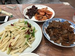 -蓝精灵饺子店